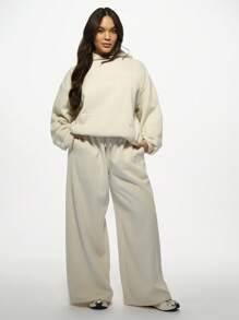 MISSGUIDED PLUS 大尺碼伴娘寬鬆連帽衛衣套頭衫 婚禮新娘必備 舒適保暖冬季休閒款 附袋鼠口袋 刺繡設計 - 卡其色 - 查看 4