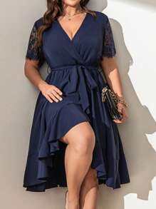 SHEIN Clasi Vestido con escote en V, bajo con volantes, de talla grande con patchwork de encaje floral