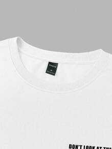 Manfinity Homme Loose Fit Men's Slogan Graphic T-Shirt & Drawstring Waist Shorts 2 Pieces Set - Multicolor - View 3