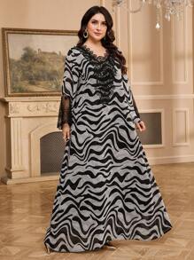 Al Najma Plus Size Women's Turkish/Arabic Traditional Maxi Tunic Dress Kaftan Jalabiya Dress - Black and White - View 3