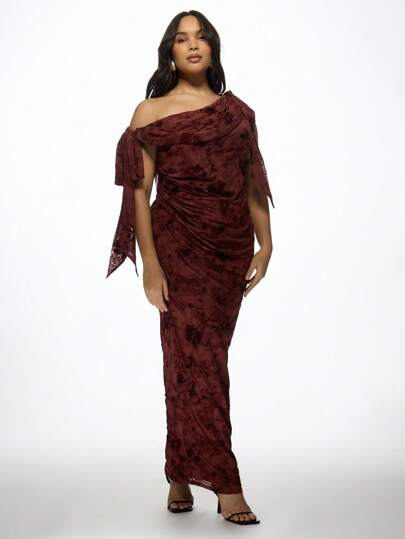 MISSGUIDED PLUS 优雅的单肩天鹅绒褶皱马克西晚礼服加大码派对礼服假期特殊场合婚礼客人正式勃艮第冬秋