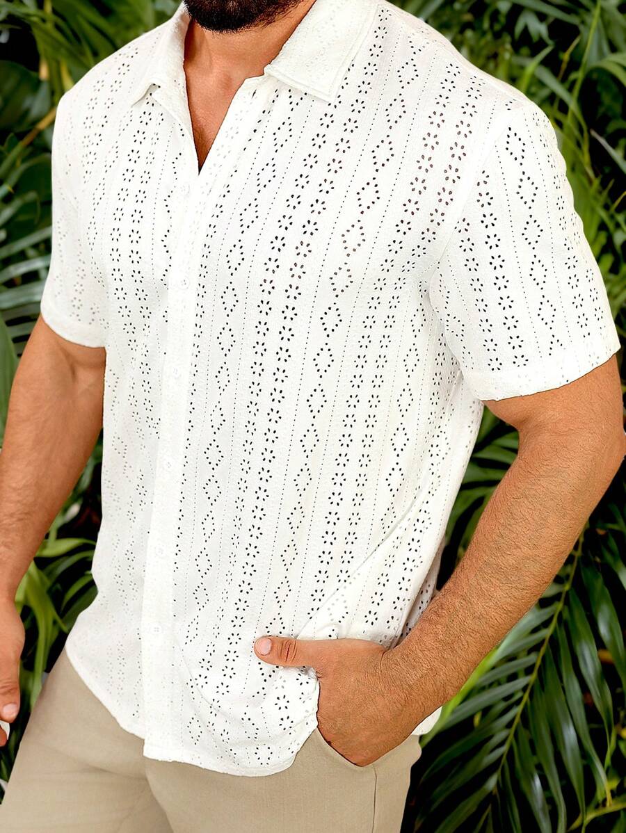 Manfinity Homme Men's Casual Daily Wear, Beach Vacation: INS Matching Romantic And Elegant White Short Sleeve Casual Shirt With Knitted Mesh Small Floral Combination Geometric Pattern And Crochet Texture Jacquard. Features A Button-Up Front, Reflecting Bohemian Island Style. Perfect For Spring And Summer Refreshing, Ideal For Hawaiian Beach Vacations And Valentine's Day Couple, Making It A Great Gift For Boyfriends Or Husbands - White - View 1