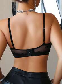 Sujetador de lencería sexy minimalista de unicolor con tirantes finos y ajustado para mujer