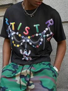 1 件男士 T 恤，配有 Manfinity EMRG 男士街头大链条、彩色金属项链、金属齿、街头宽松 T 恤、男友礼物、男士礼物、适合朋友图案 T 恤图案 - 黑色 - 查看 1