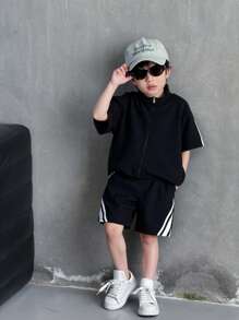 SHEIN 2pcs/Set Young Boy Casual Everyday Comfortable Versatile Black Woven Fabric White Letter Graphic Wide Strap Decorated Loose Fit Hooded Zipper Jacket & Shorts Set