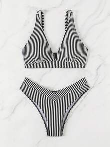 SHEIN Swim Striped Tankini Bikini Set For Beach Vacation For Summer - Black and White - View 3