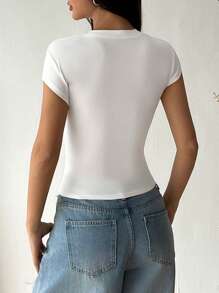 Flirla 女士修身 V 领短袖纯色 T 恤，夏季