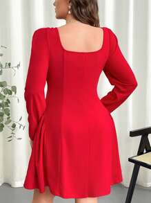 SHEIN Privé Robe moulante avec volants et manches longues, amour de la Saint-Valentin, soirée de rendez-vous élégante, mini-robe rouge unicolore en forme de A à manches bouffantes, sexy et gracieuse