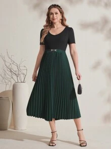 SHEIN Comfortable Pleated Skirt Matched With Solid Knit Short Top, Maternity Set