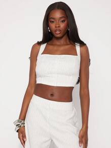 SHEIN Unity 春季方领细条纹节日无袖上衣夏季商务休闲办公室西服婚礼宾客特殊场合新娘晚宴舞会服装女士 - 白色 - 查看 1