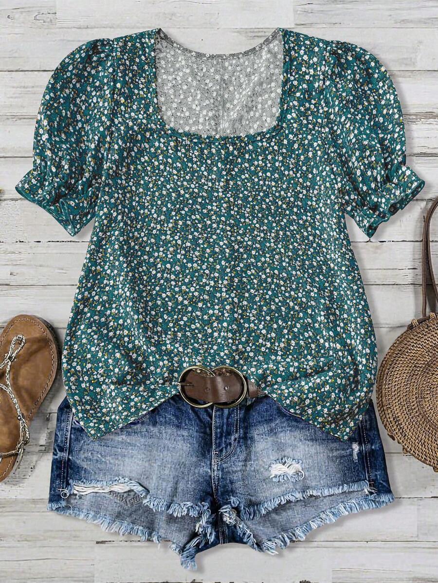 SHEIN LUNE Plus Size Women's Ditsy Floral Short Sleeve Casual Blouse, Early Spring For Summer