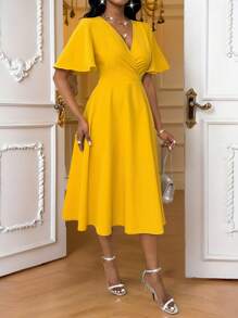 Lunelith SHEIN Lunessa Elegant & Fashionable V-Neck Flared Sleeve Cinch Waist Flowy Dress, Versatile For Daily Wear - Yellow - View 4
