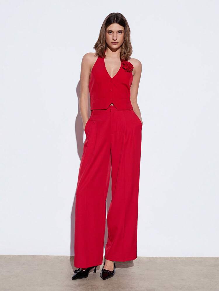 SHEIN Maija 2025 Summer New Angora Red Shoulder Floral Decor Halter Neck Design, Urban Modern Commute Workwear Casual Music Festival Beach Vacation Everyday Romantic Urban Resort Suitable For Outgoing Parties, Weddings, Guests, Old Money Style, Graduation Party Ladies Tank Top