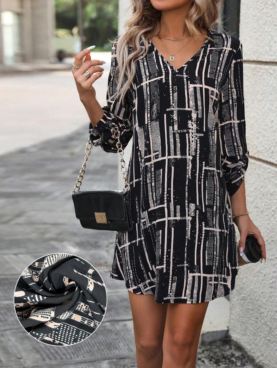 EMERY ROSE V領禮服隨機印花洋裝 - 彩色 - 查看 1