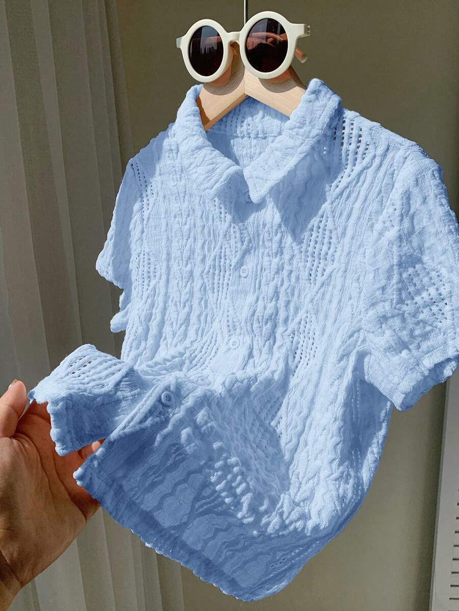 SHEIN Leap Crew 1 件年轻男孩宽松休闲提花翻领短袖衬衫 - 淺藍色 - 查看 1