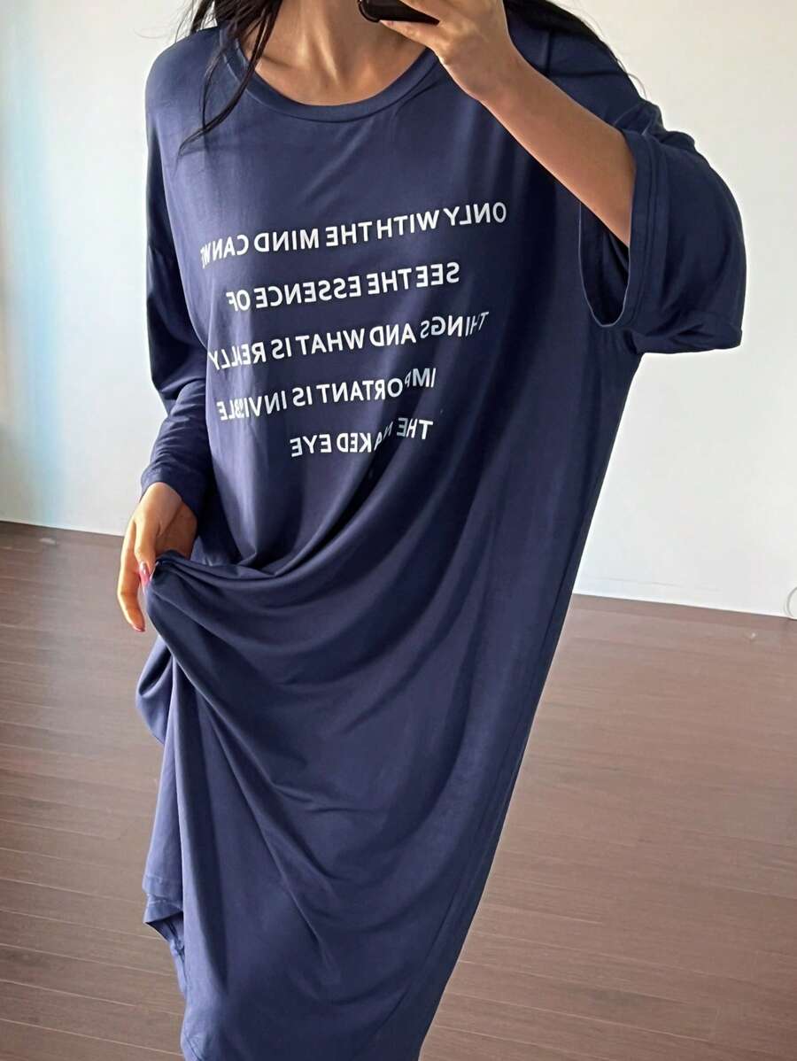 DAZY English Letter Print Loose & Comfy Women's House Dress Pajama - Blue - View 1