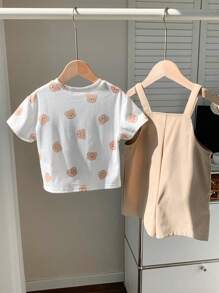 SHEIN 2 件套男婴/女婴可爱熊图案宽松圆领针织上衣 T 恤和短裤套装，休闲装，适合春夏季 - 卡其色 - 查看 2