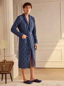 EverLounge 1pc Men's Long Sleeve Robe With Waist Belt, Minimalist & Casual For Everyday Wear - Purple - View 3