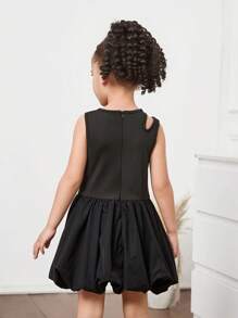 Young Girl Solid Color Knitted Round Neck Hollow-Out Woven Skirt Hem Fitted Dress - Black - View 2