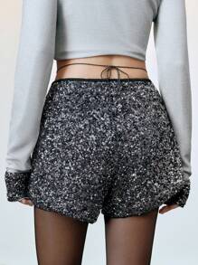 SHEIN LUNE Women's Fashionable High-Waisted Sequin Floral Tie-Front 3D Flower Shorts,Party,Sexy Cute Shorts,Summer For Women,Holiday,Shorts For Women - Grey - View 2