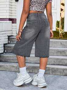 SHEIN Tween Girls Bermuda Loose Grey Washed Casual Distressed Hem Denim Long Shorts With Raw Hem,Casual Fashionable Frayed Wide Leg Denim Shorts, Girls Summer Boho Beach Vacation Concert Rave Outfits
