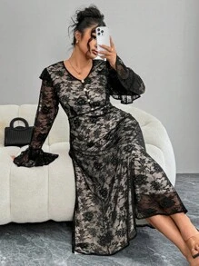 Modelyn Elegant V-Neck Plus Size Lace Midi Dress Fall Cloth For Women - Black - View 8