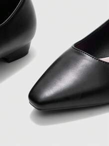 CUCCOO BIZCHIC Women's Adjustable Low Heel Mary Jane Shoes