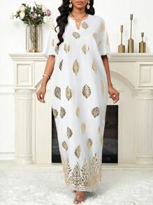 SHEIN Lady Vestido suelto con estampado metálico para mujeres, vestido elegante y romántico para resort - Blanco - Ver 7