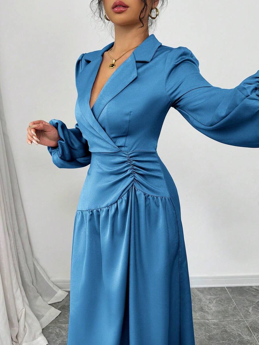 Modelyn Robe élégante à col châle, manches bouffantes et plissée, de couleur unie pour femmes - Bleu azur - Voir 1