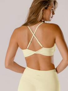 Aralina Leisurewear 粉彩粉色支撑深 V 活力扭纹短款上衣 - 黃色 - 查看 3