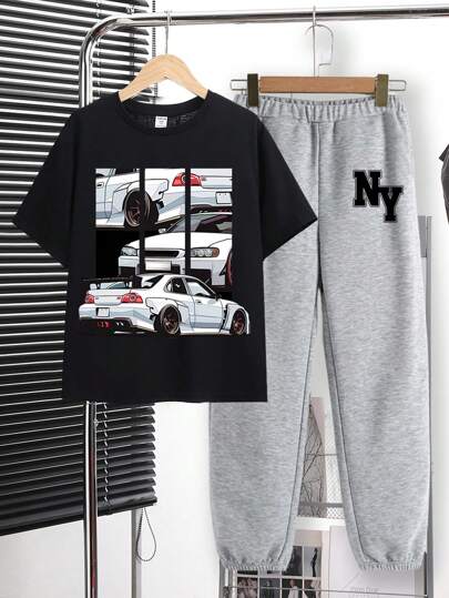 SHEIN Tween Boys 汽车印花 T 恤和字母图案抽绳腰带运动裤