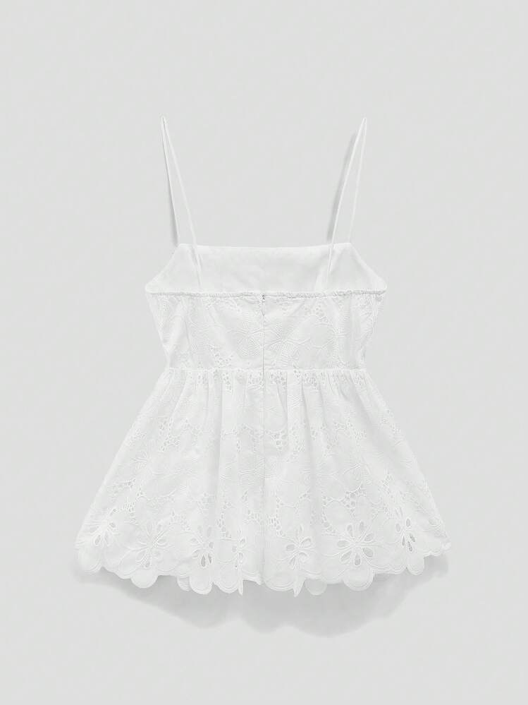 Maija 女士腰部褶皱吊带背心，纯色细肩带无袖上衣，简约休闲宽松日常穿着，波西米亚风格，适合复活节、春假、夏季等场合，可作为女士外出上衣、夜店装、性感上衣、返校季、约会之夜或女士背心穿着。 - 白色 - 查看 7