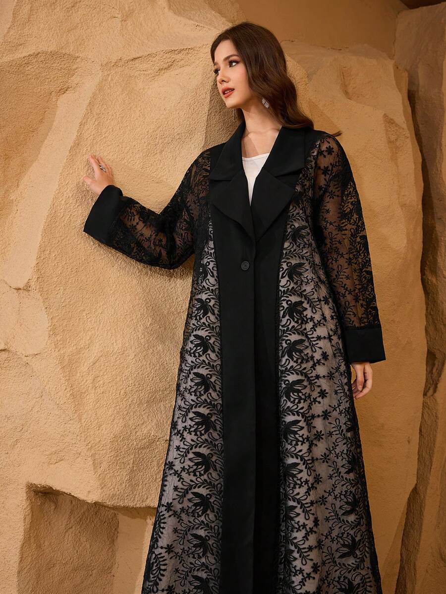 Al Najma 翻领蕾丝刺绣透明阿拉伯长袍长外套 - 黑色 - 查看 1