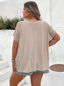 SHEIN CURVE+ Plus Size Color Block Lace Splicing Short Sleeve T-Shirt, Suitable For Beach Vacation In Summer Boho Vacation - Khaki - View 2