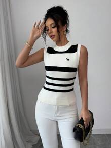 Elenzga Women Casual Monochrome Unicorn Embroidered Sleeveless Knit Top - Black and White - View 6