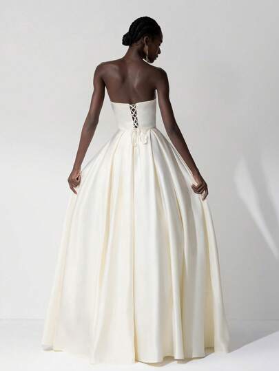 SHEIN Belle Đầm maxi satin thanh lịch, lãng mạn không dây vai dành cho nữ, có dây buộc chéo phía sau điều chỉnh được, thích hợp cho khách dự đám cưới, tiệc tùng, bữa tối trang trọng hoặc hẹn hò, đầm dạ hội, đầm dự tiệc, cho ngày Valentine.