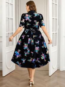 SHEIN Clasi Curvy Plus Size Women's Sparkling Floral Print Short Sleeve Elegant Black Summer Dress,V Neck A-Line Midi Cocktail Resort & Wedding Guest Formal Dress - Multicolor - View 3