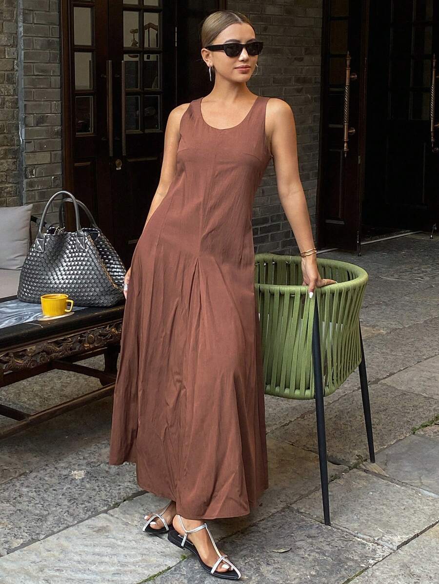 DAZY 纯色修身无袖连衣裙，休闲夏季假日女士长裙 - 棕色 - 查看 1