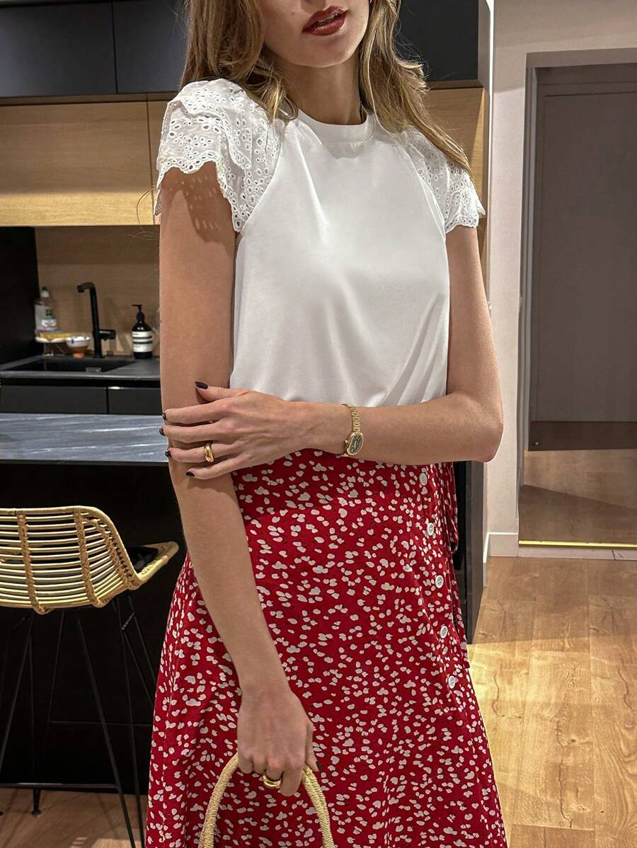 SHEIN Unity 女式纯色弹力修身 T 恤,带蕾丝拼布袖子,春夏 - 白色 - 查看 1