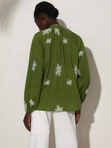 Aveloria Modichic Green Loose Bohemian High-End Contrast Color Jacquard Lightweight Shirt, With Tie Neckline And Elastic Cuffs, Long Sleeve Women's - Multicolor - View 2