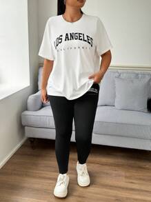 SHEIN EZwear Bộ 2 món: Áo phông in chữ & Quần bó, Cỡ lớn, Bộ đồ tập luyện cho nữ, Quần áo xuân hè - Đen và trắng - Xem 4