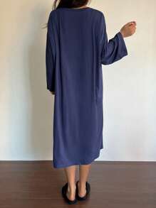 DAZY English Letter Print Loose & Comfy Women's House Dress Pajama - Blue - View 2