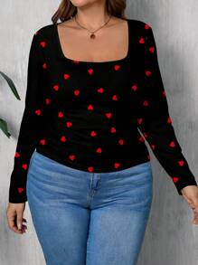 SHEIN LUNE 休闲简约满天星印花大码方领 T 恤，适合情人节