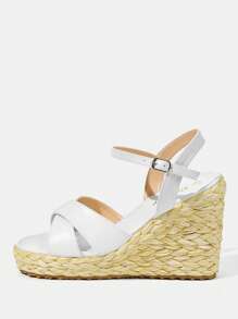 Styleloop Beige Woven Rivet Retro Thick Sole Sandals, Thick Sole Beach Shoes, Slip-On, Summer - White - View 8