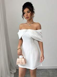 Chiquease Vestido corto casual elegante de mujer con hombros descubiertos - Blanco - Ver 6