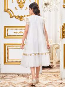 SHEIN Leap Crew 2pcs Set Tween Girls Loose Elegant Minimalist Round Neck Cap Sleeve Embroidered Fabric Dress With Fringed Jacket - White - View 2