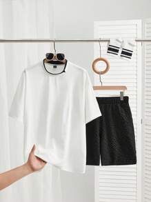 Manfinity VCAY Set de 2 piezas de camiseta de manga corta de punto y pantalón corto de cintura media recta de ajuste holgado y de doble capa con cuello alto, unisex, ideal para uso diario