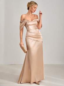 CLARA VERO Váy ngủ dài siêu dài bằng vải satin màu be - Màu be - Xem 1
