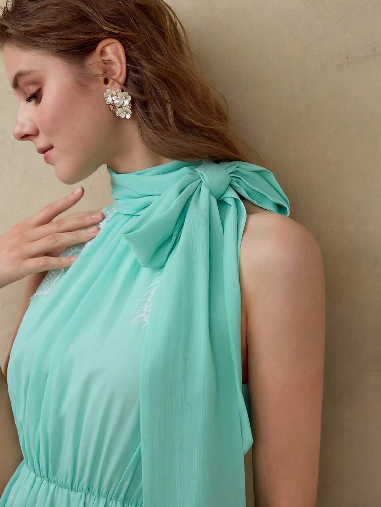 CONTRAST LACE KNOT DRESS