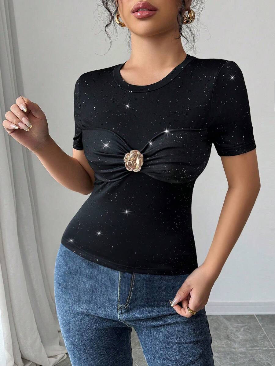 Chiquease Black Gold Foil Luxury Party Casual Twist Floral Decorated Short Sleeve T-Shirt - Black - View 1